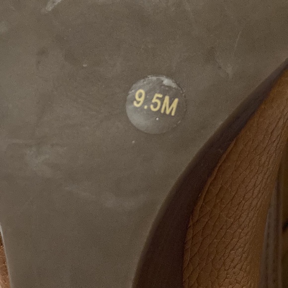 Tory Burch Amanda Wedge Pip Toe Shoes - Picture 11 of 11